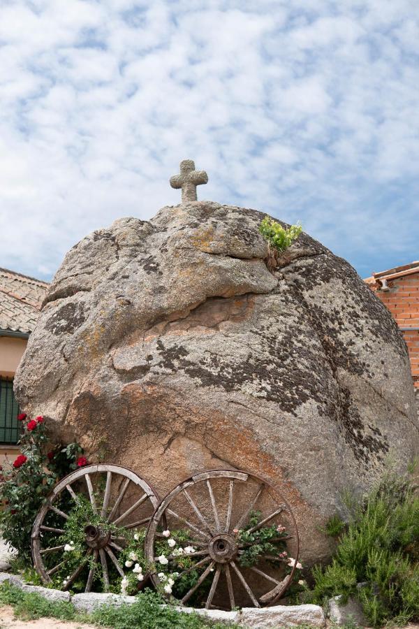 فيلا La Casa Del Buho Santa Maria la Real de Nieva المظهر الخارجي الصورة